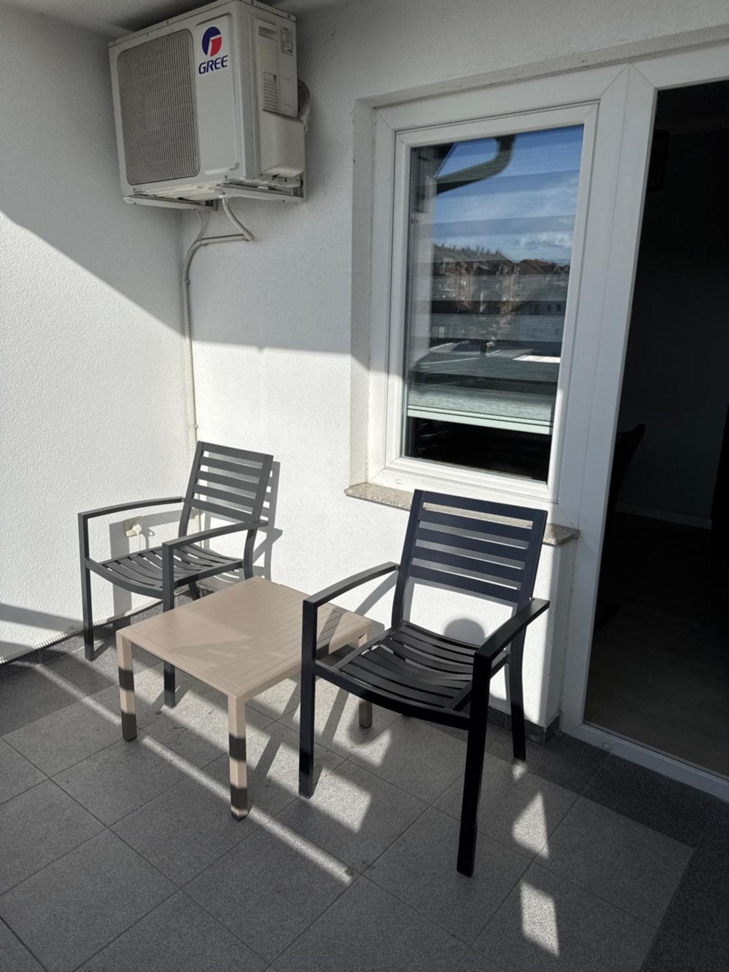 Xl Apartman Teslić Esterno foto